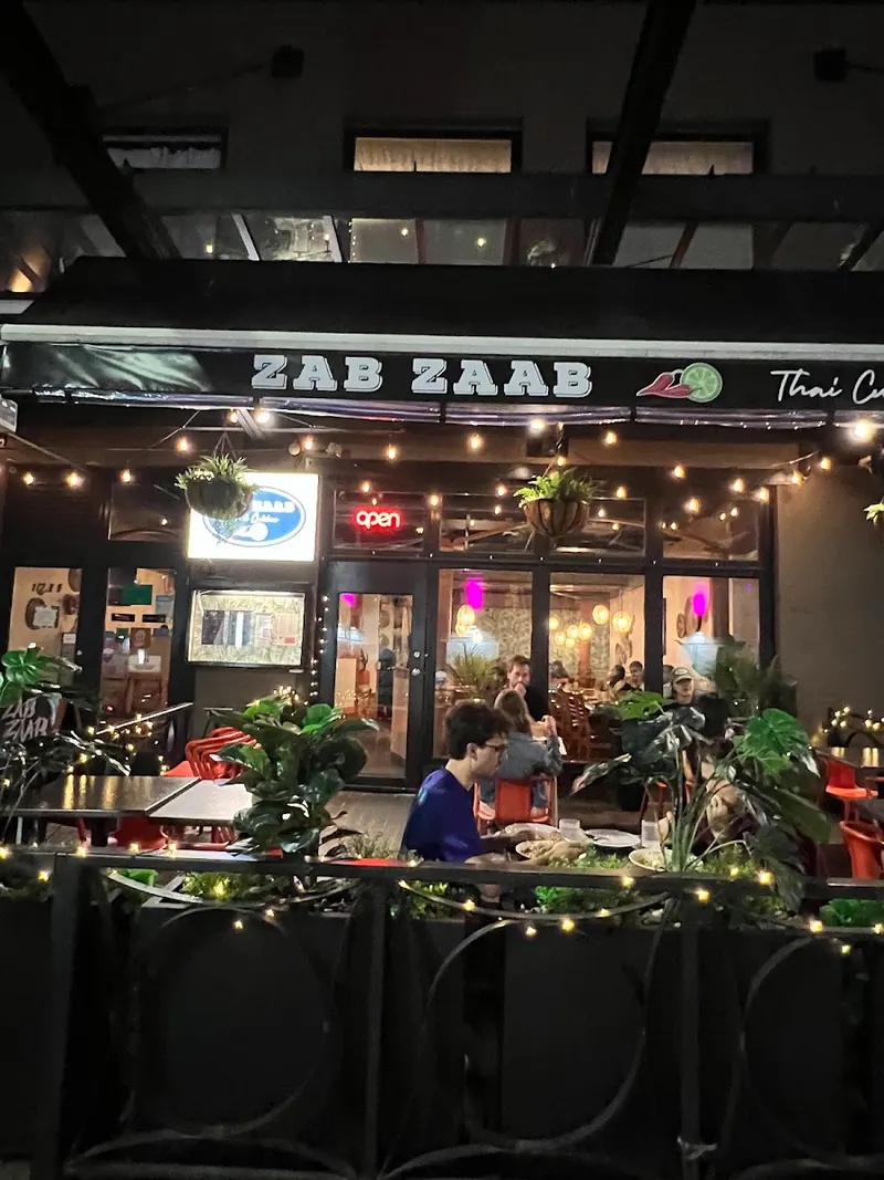 Zab Zaab Thai Cuisine in Yaletown, Vancouver