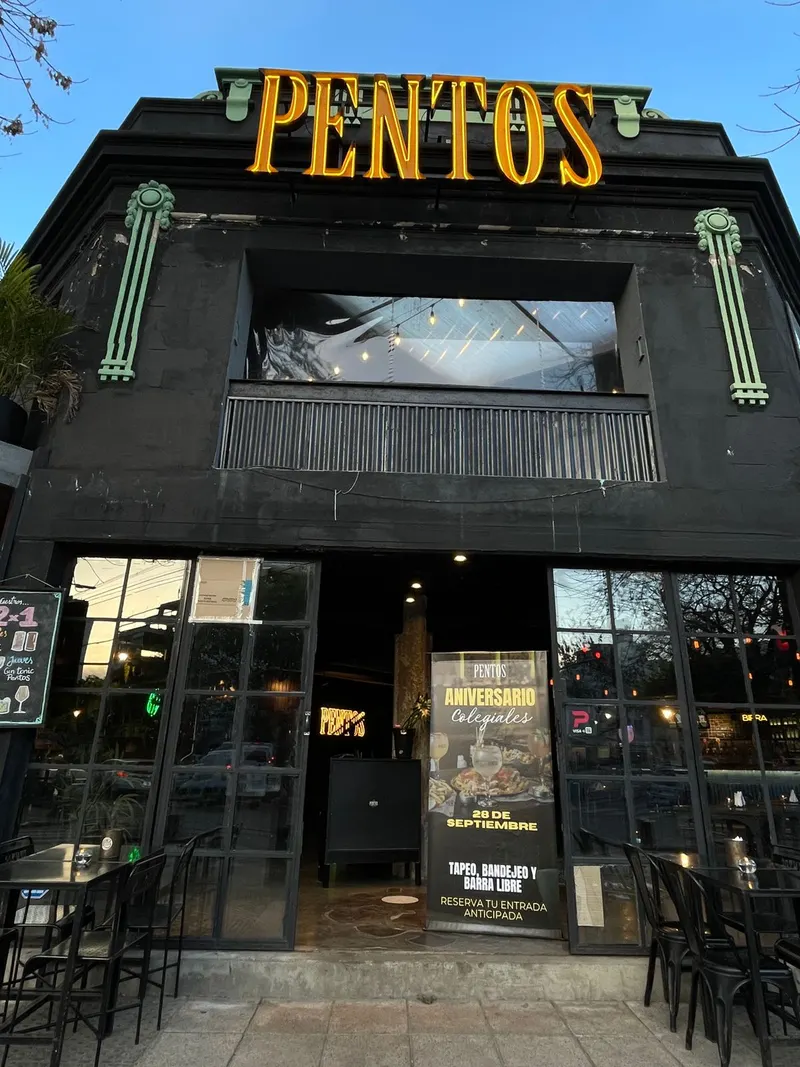 Pentos Colegiales in Colegiales, Buenos Aires