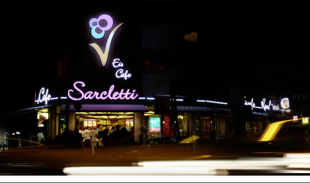 Eiscafé Sarcletti in Neuhausen, Munich