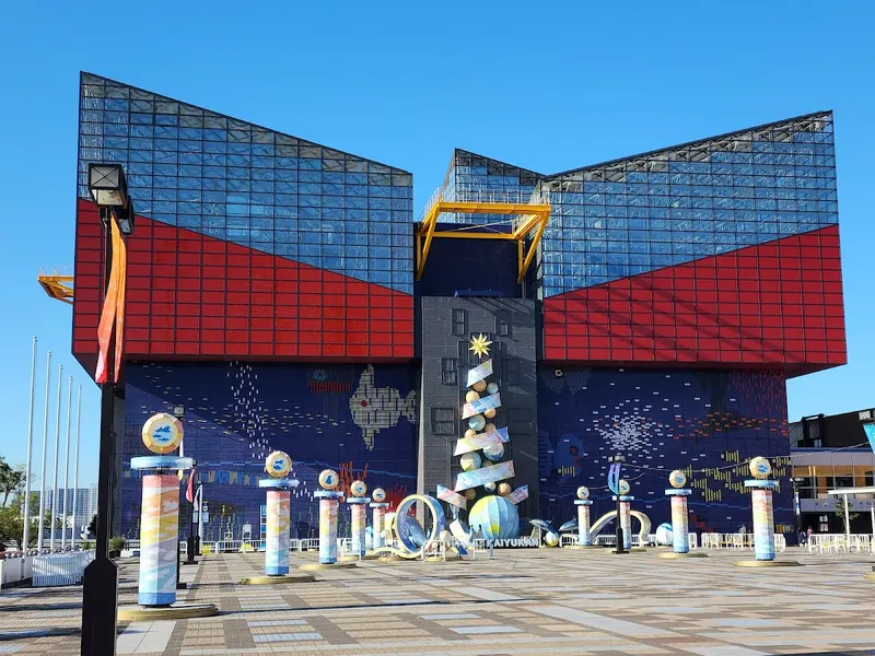 Osaka Aquarium Kaiyukan in Osaka