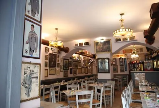 Krasopoulio tou Kokkora in Psyri, Athens