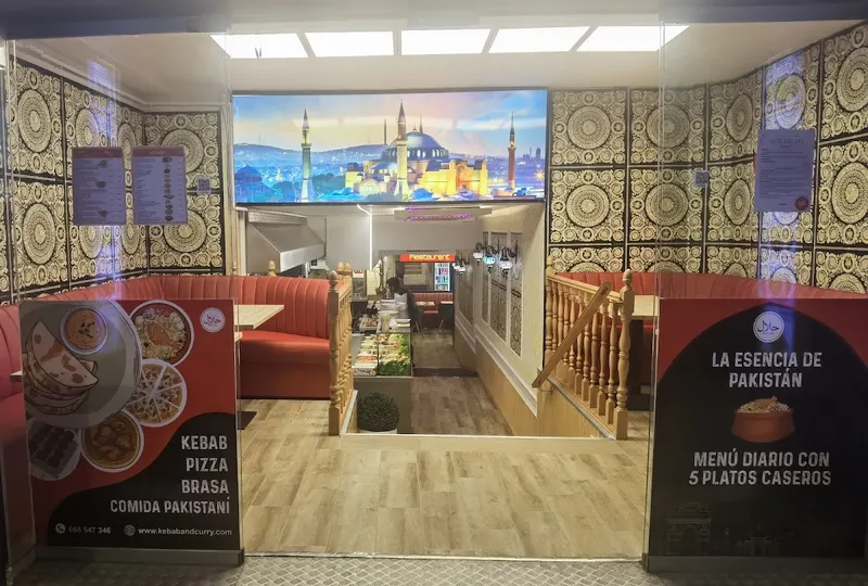 Kebab & Curry Restaurant in Pedralbes, Barcelona