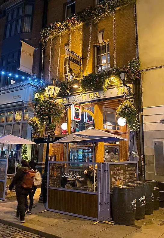 Palace Bar