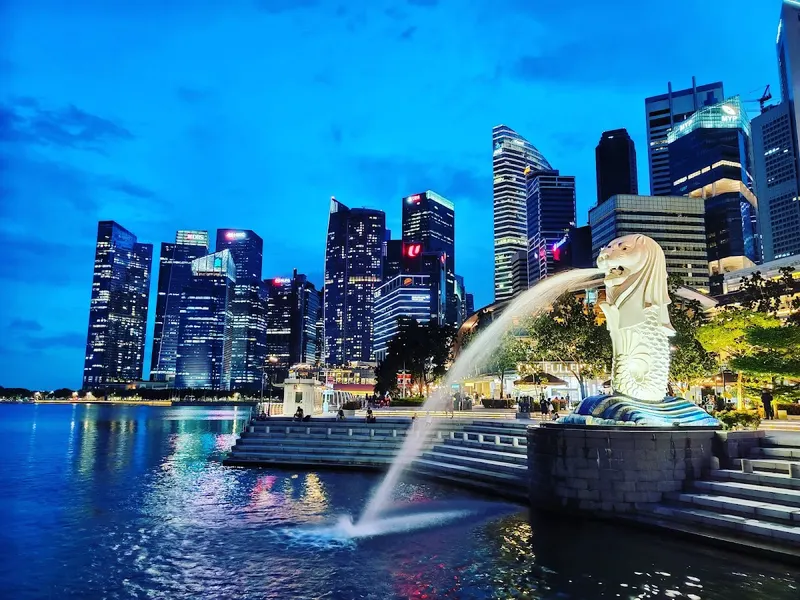 Merlion Park in Clifford Pier, Singapore