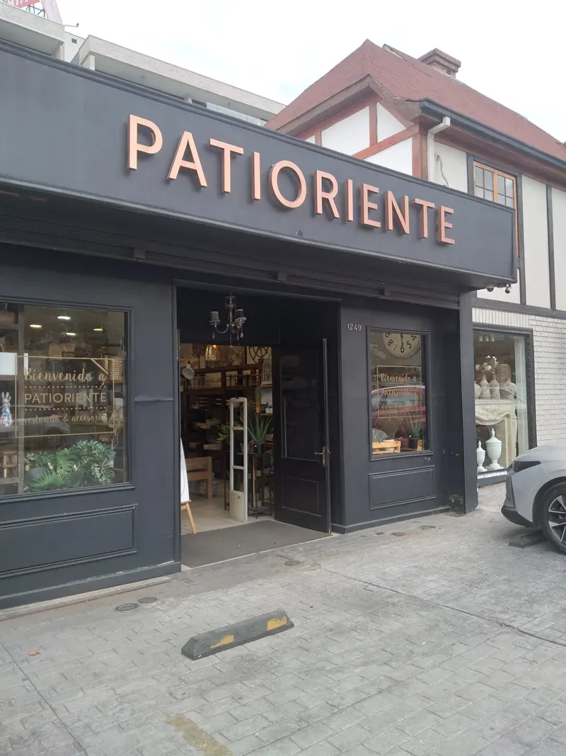 Patioriente in Las Condes, Santiago