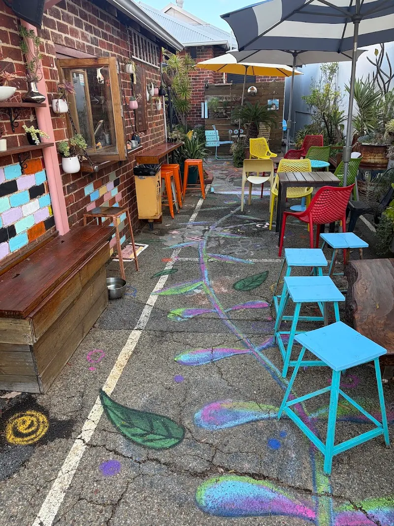 Babylon Cafe