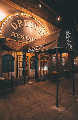 Dresden Lounge