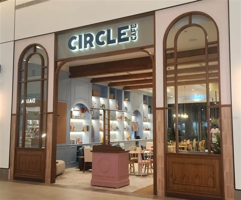 Circle Cafe - Arabian Ranches 3 in Dubailand, Dubai