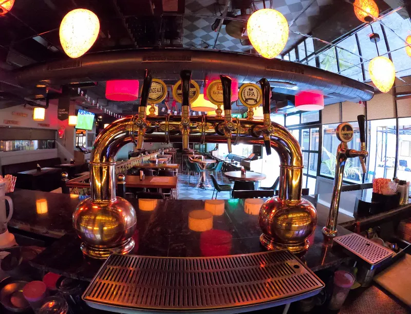Quaff Brewing Co. in DLF Cyber City, Delhi