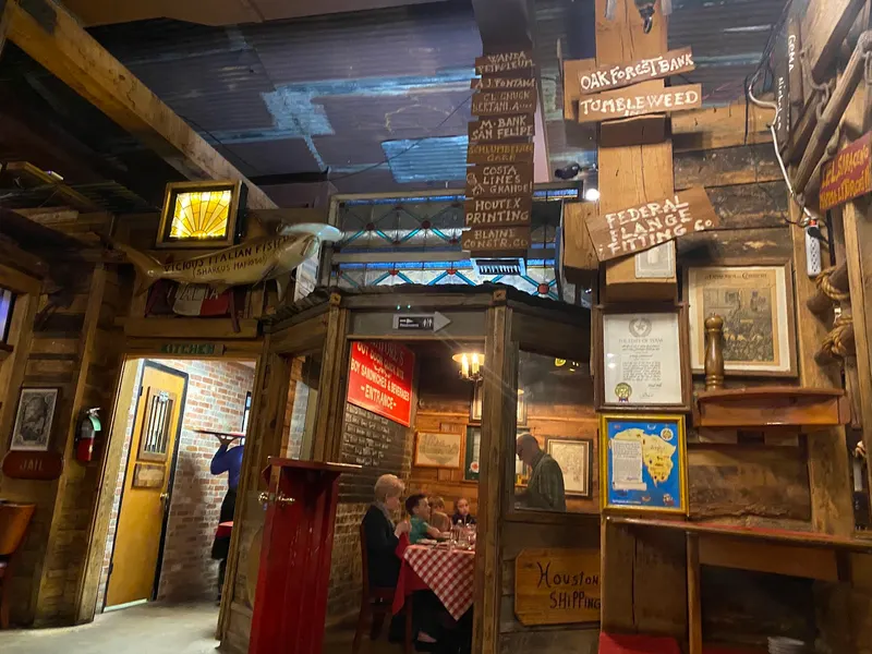 Eleanora's Market in Stude, Houston