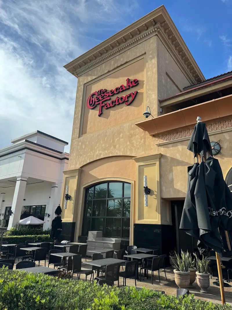 The Cheesecake Factory in Sweetwater, Miami