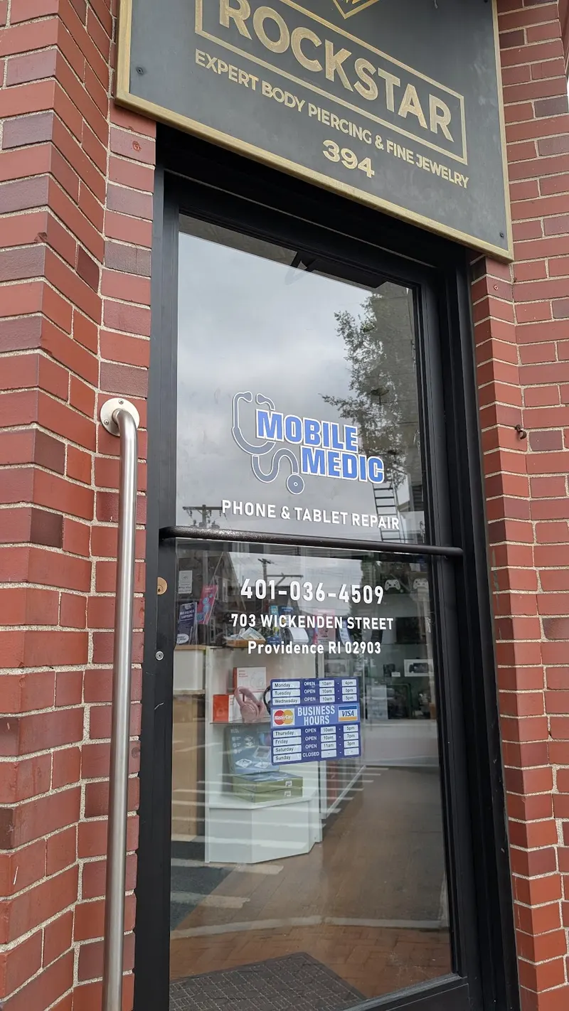 Rockstar Body Piercing in Fox Point, Providence