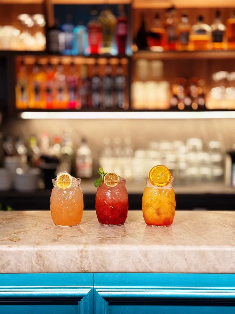 L'improbable Bar & Restaurant in Gerland, Lyon