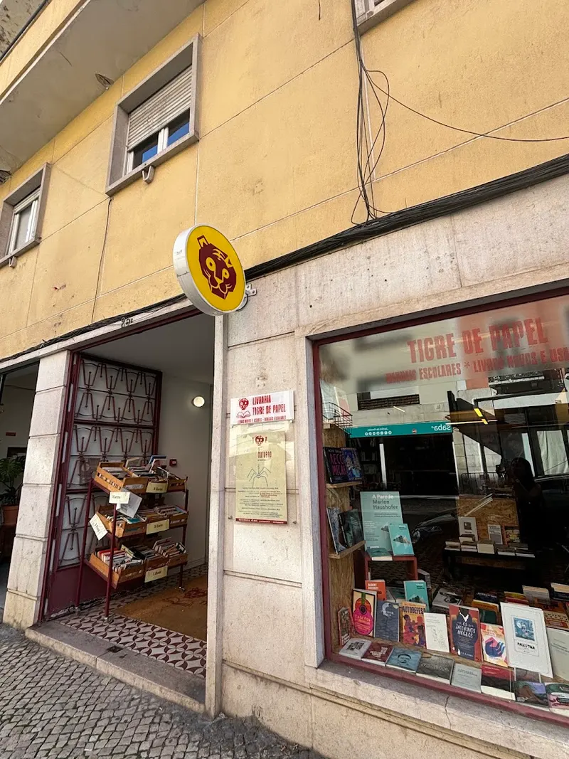 Tigre de Papel - Livraria in Estefania, Lisbon