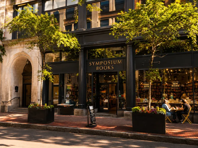 Symposium Books in Downtown, Providence
