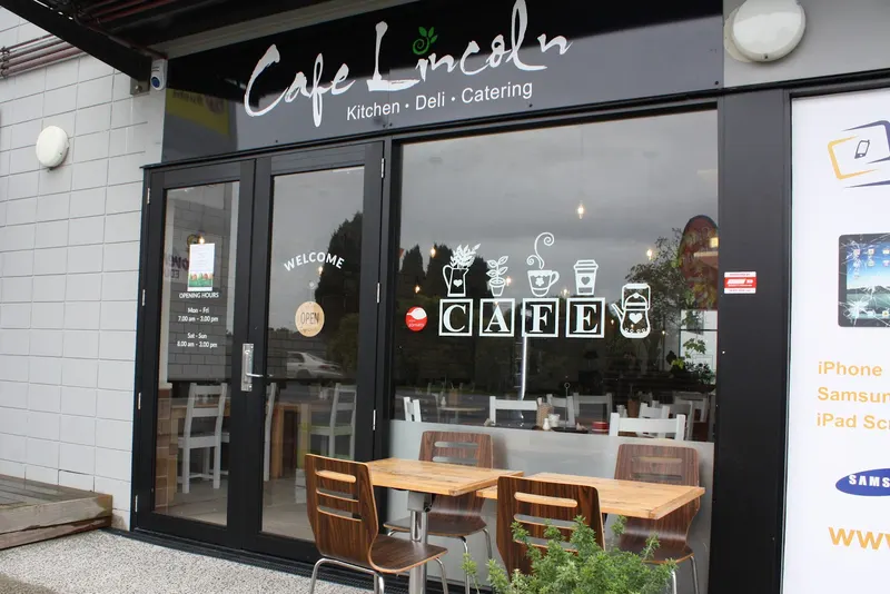 Cafe Lincoln in Henderson, Auckland