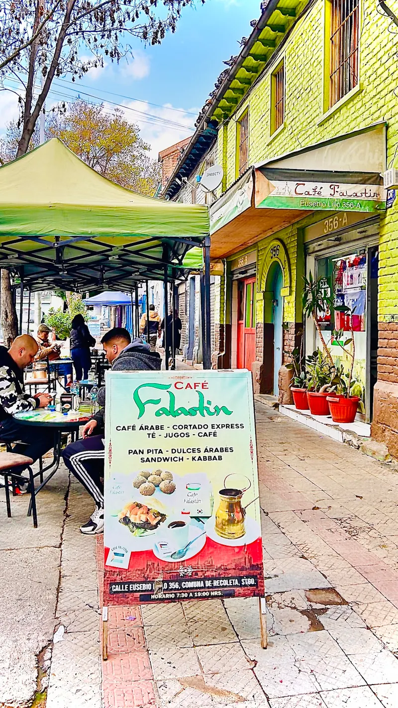 Café Falastin - Shawarma