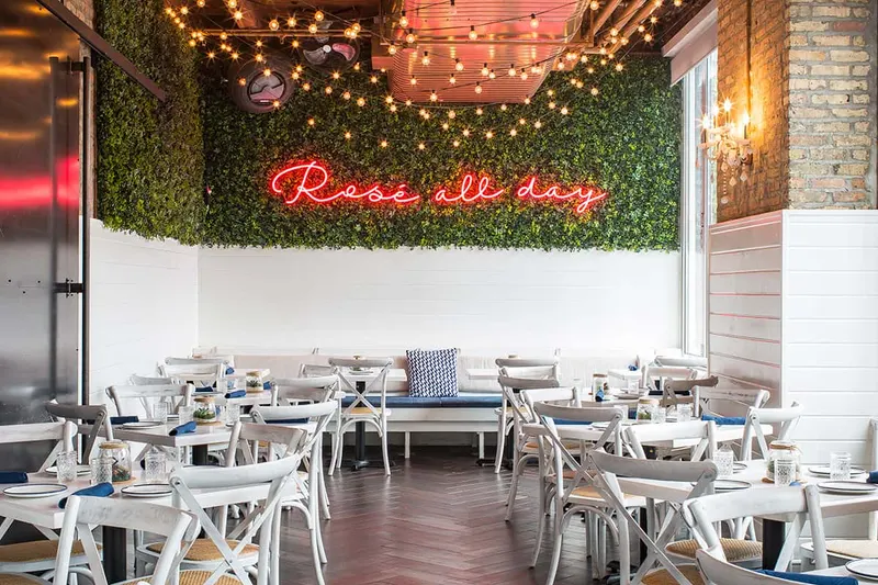 The Hampton Social - River North
