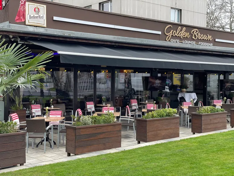Golden Brown Restaurant • Café • Eventlocation in Steglitz, Berlin