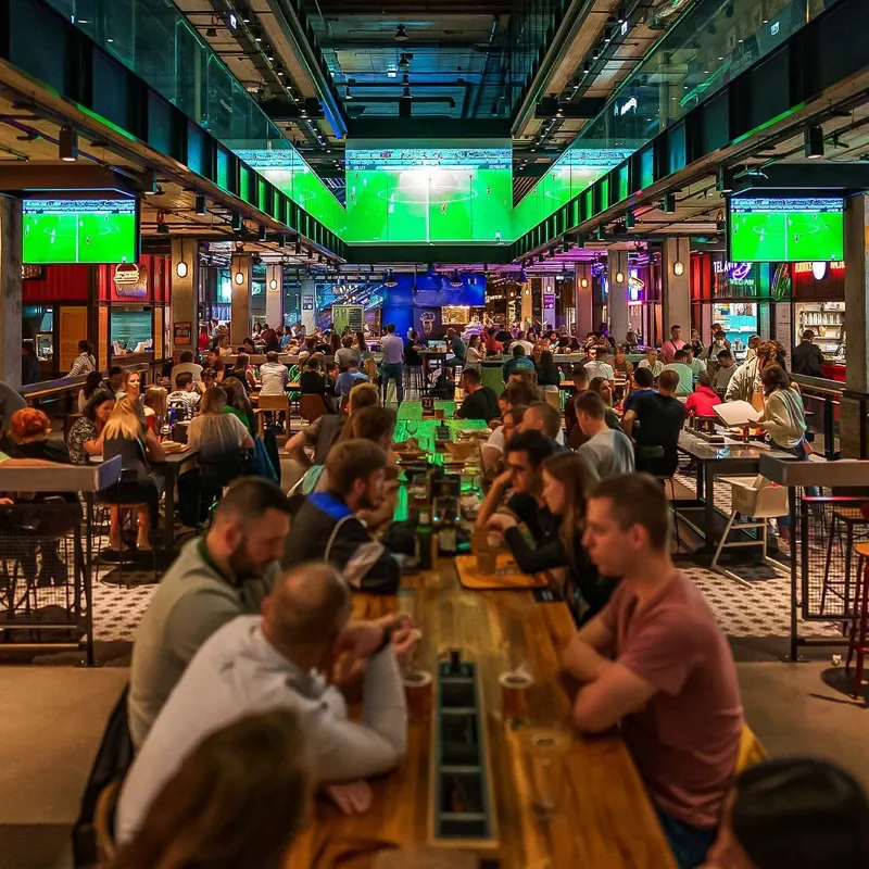 Food Hall Elektrownia Powiśle