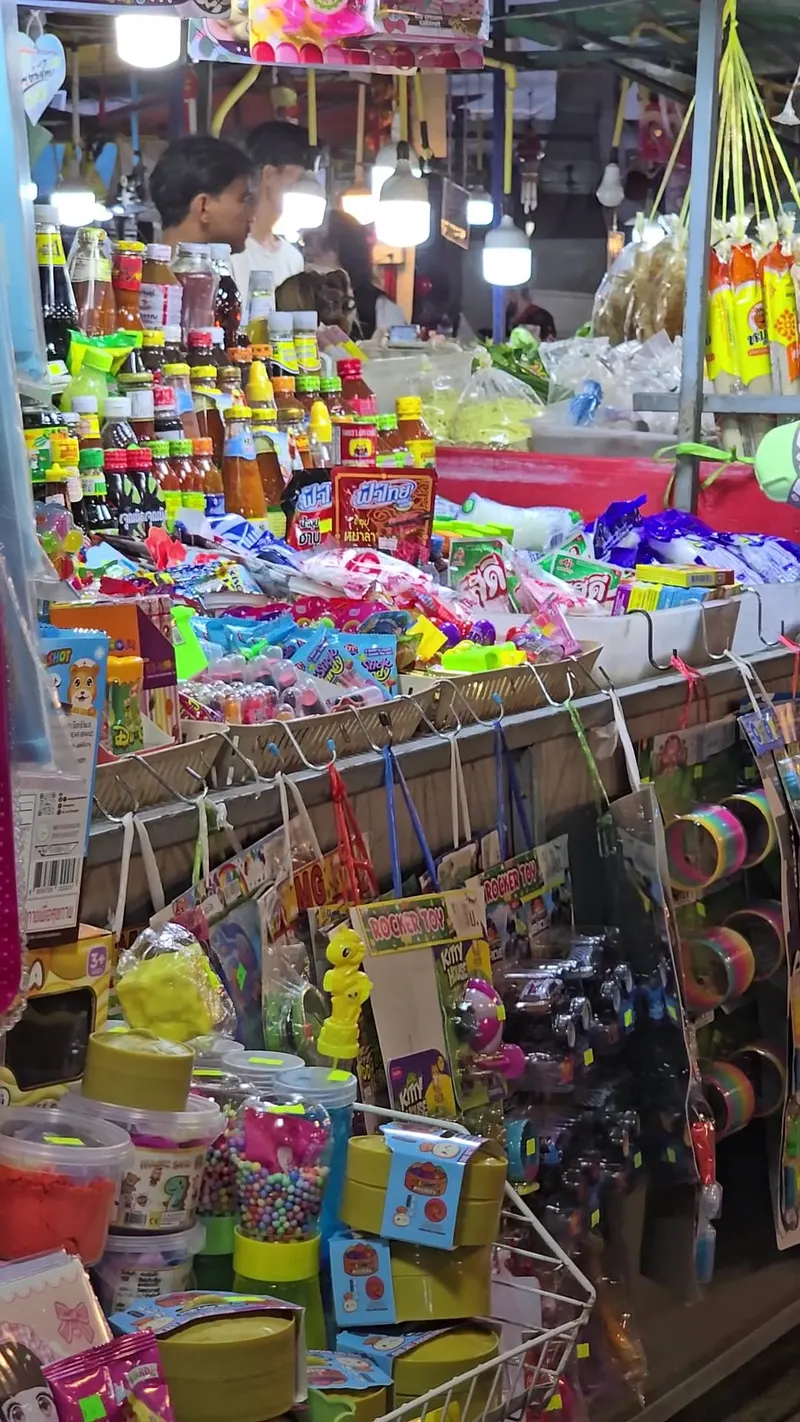 Kad Kom Market