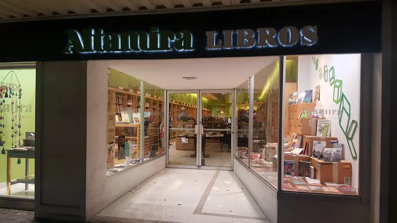 Altamira Libros in Brickell, Miami