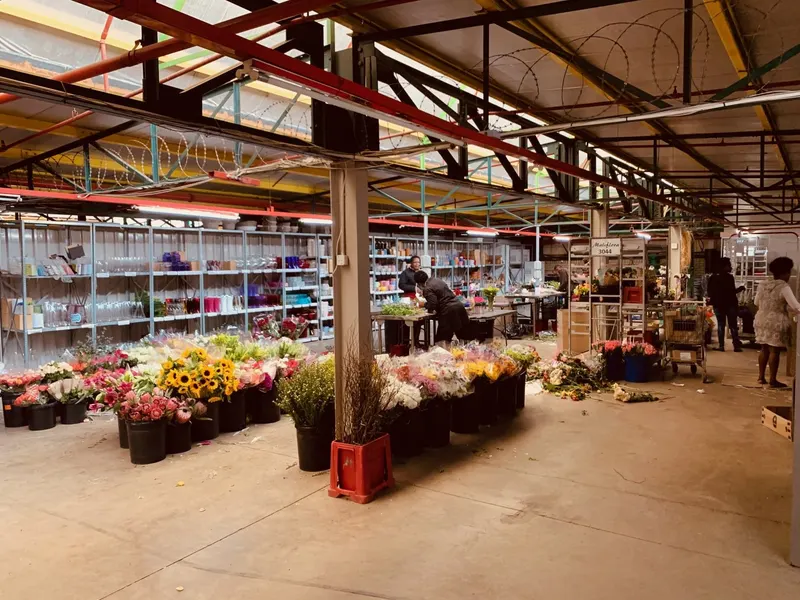 Multiflora Flower Market