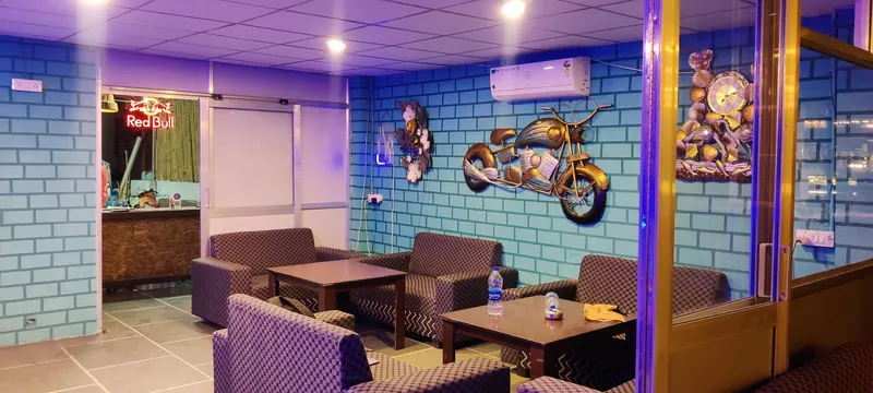 Six Sense Cafe