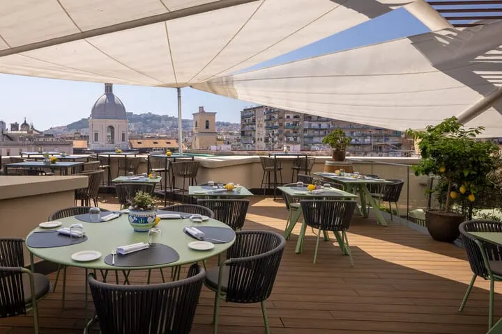 Vesuvio Roof Bar & Restaurant