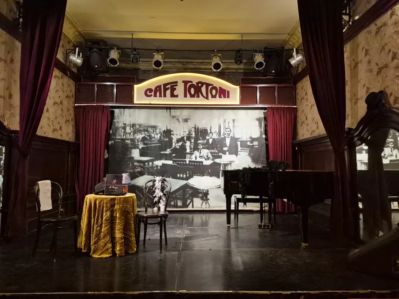 Café Tortoni