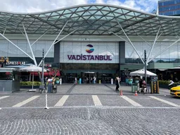 Vadistanbul Shopping Mall
