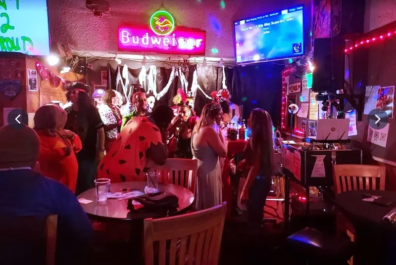 Scarlet Lady Saloon