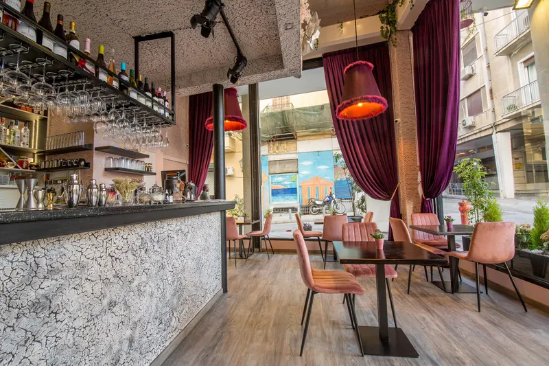 Symposio Restaurant