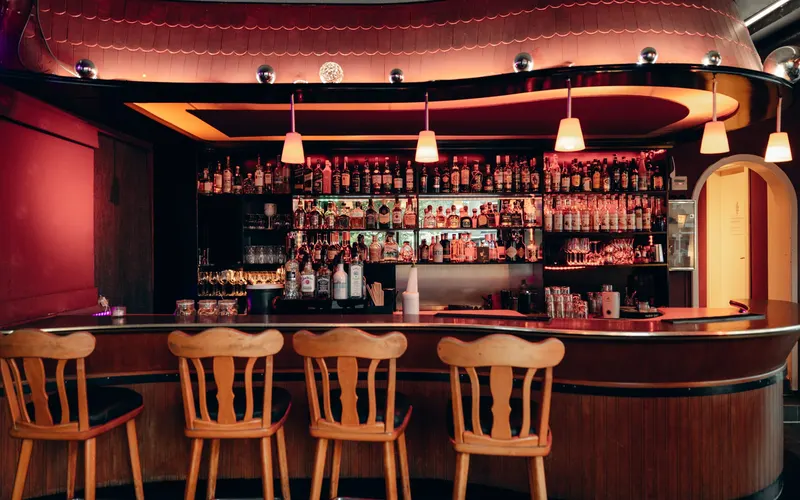 Deja vu Bar 12
