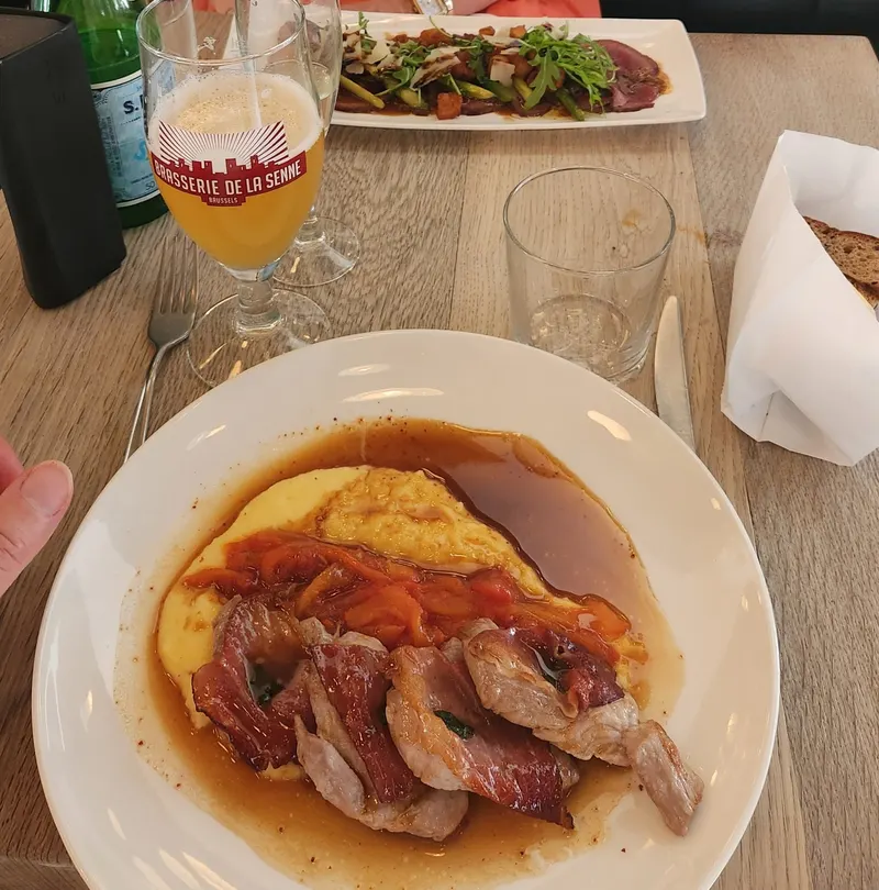 Le Selecto in Quartier des Quais, Brussels
