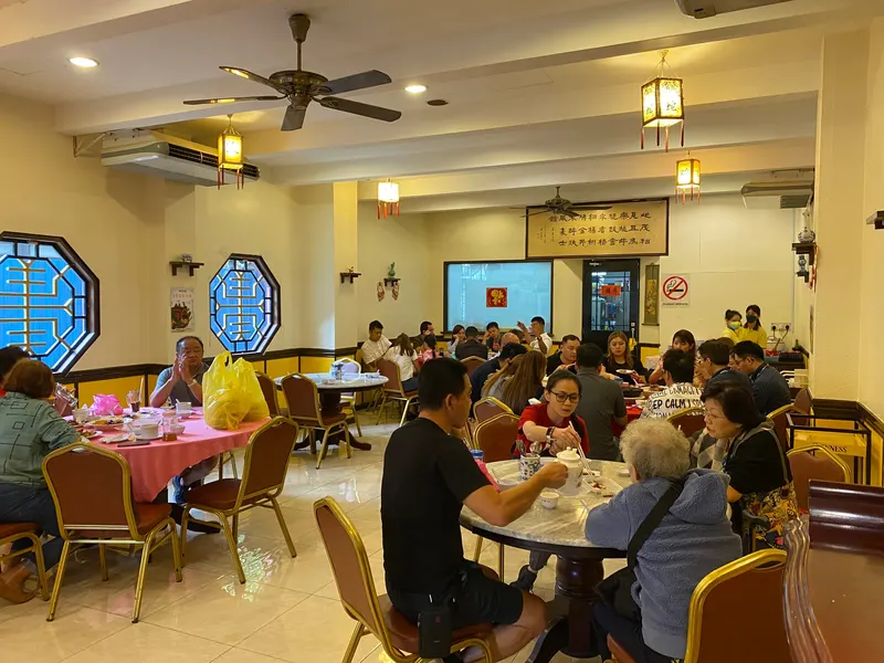 De Maw Restaurant in Taman Pertama, Kuala Lumpur