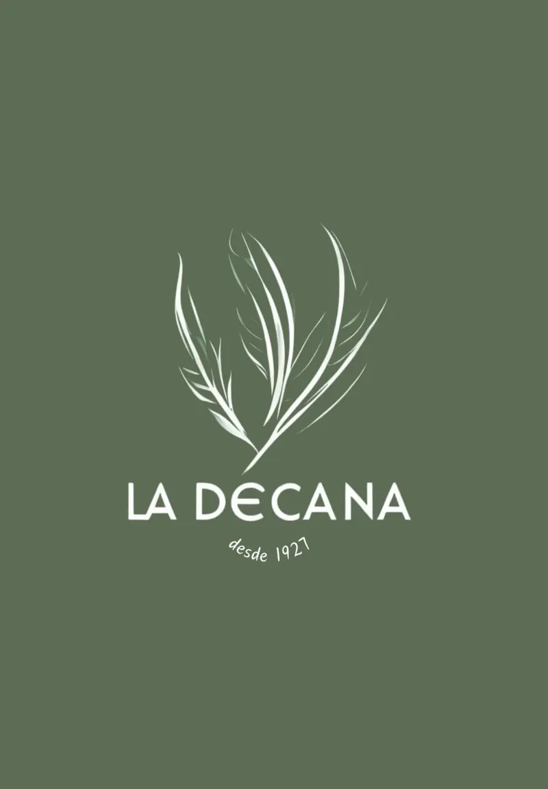 Restaurante La Decana (peña bética puerta de la carne)