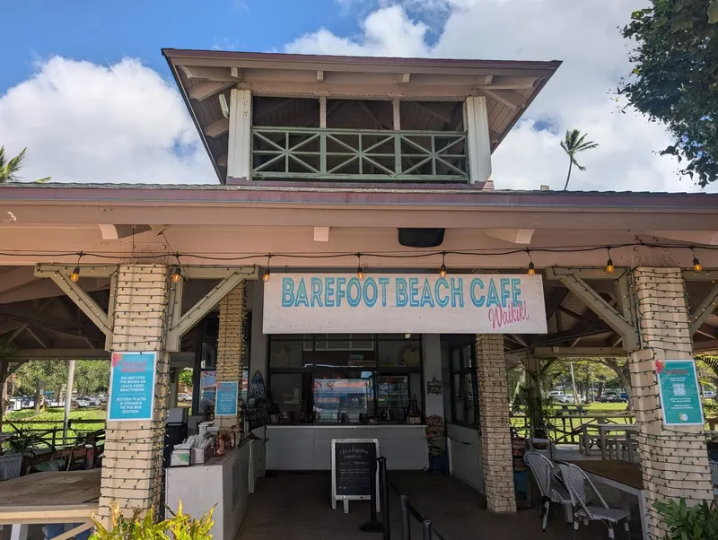 Barefoot Beach Cafe @ Queen's Surf Beach