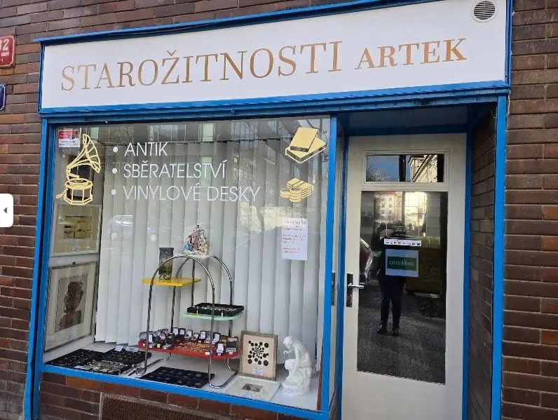 Starožitnosti Artek - výkup starožitností Praha, aukce, výkup zlata, stříbra, zlatých šperků, čištění šperků