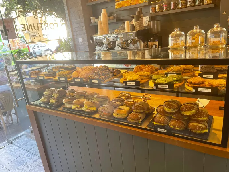 Fortune Coffee Shop