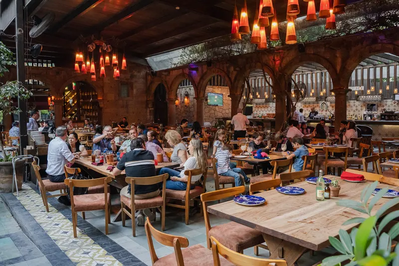 La Casa De Los Platos in Fraccionamiento Prados del Nilo, Guadalajara