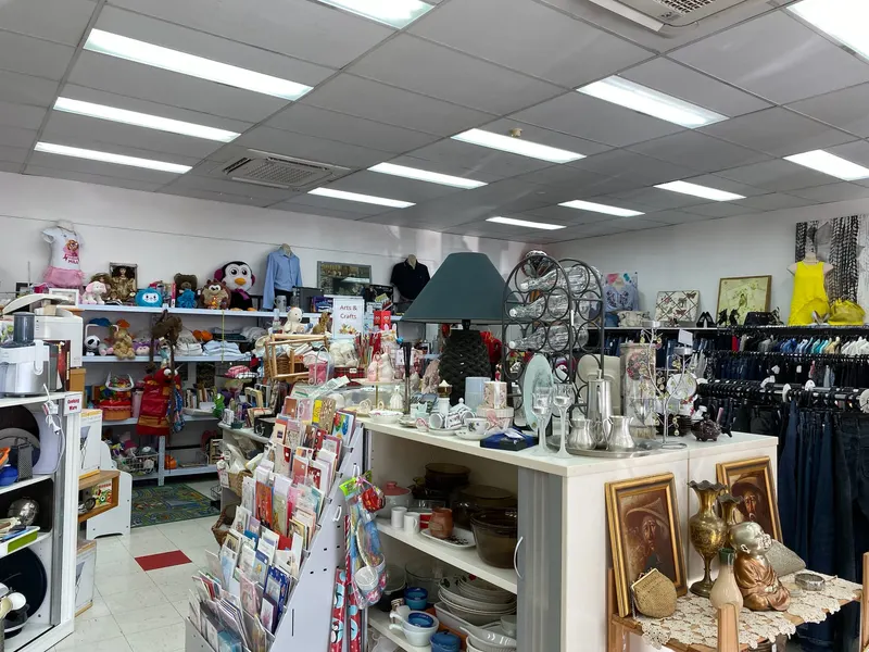 YMCA Op Shop Mt Gravatt