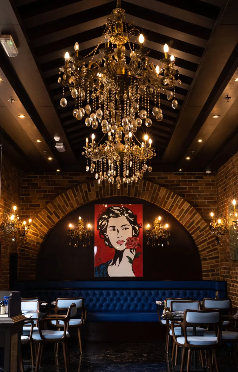 Sasso - Al Hazm in Al Gassar, Doha