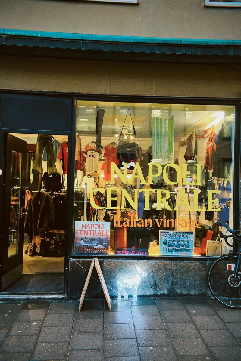 Napoli Centrale Iboutique Stoccolma