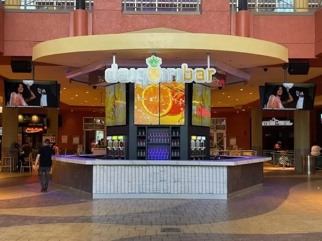 Mojitobar & Daiquiribar Dolphin Mall in Sweetwater, Miami