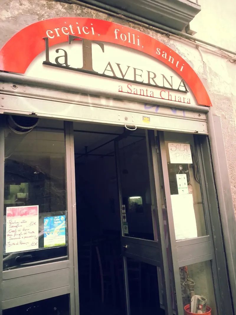 La Taverna di Santa Chiara in San Giuseppe, Naples