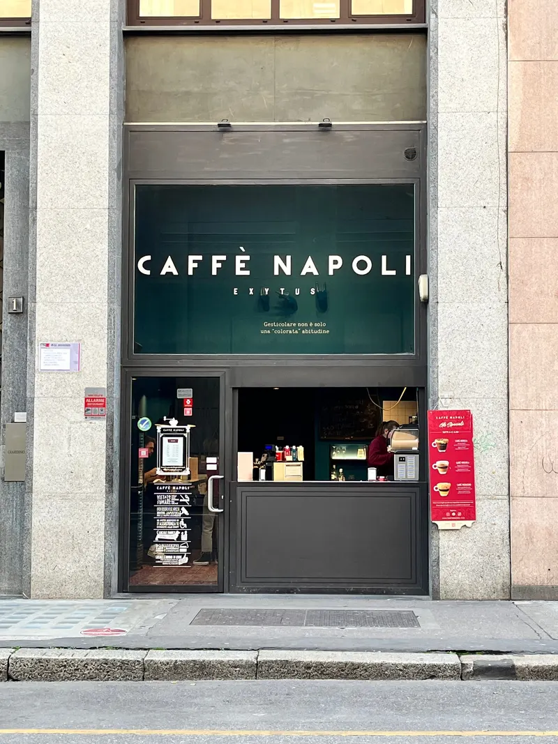 Caffè Napoli Giardino in Duomo, Milan