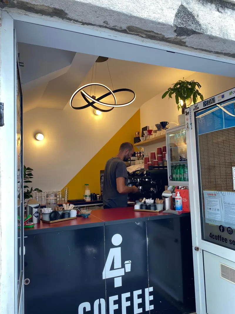 4 Coffee