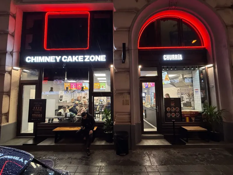 CHIMNEY CAKE ZONE & CHURRÍA