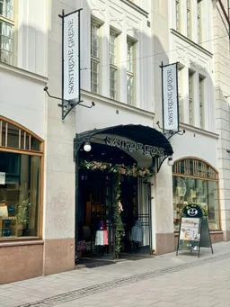 Søstrene Grene